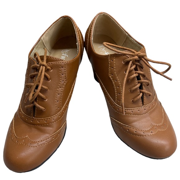Sz 7.5 Amany Refresh Lace Up Wingtips Oxfords - Picture 2 of 5
